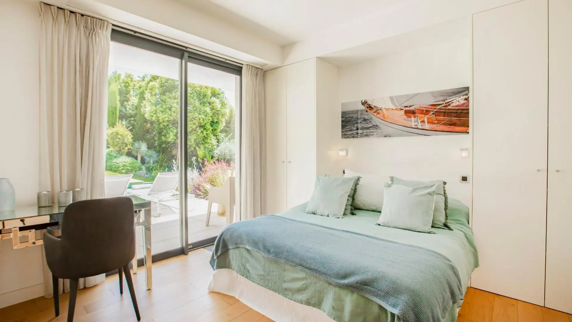 Ref 2152 - Le Cannet - Sea View Villa For Rent 0*,  Frankrig
