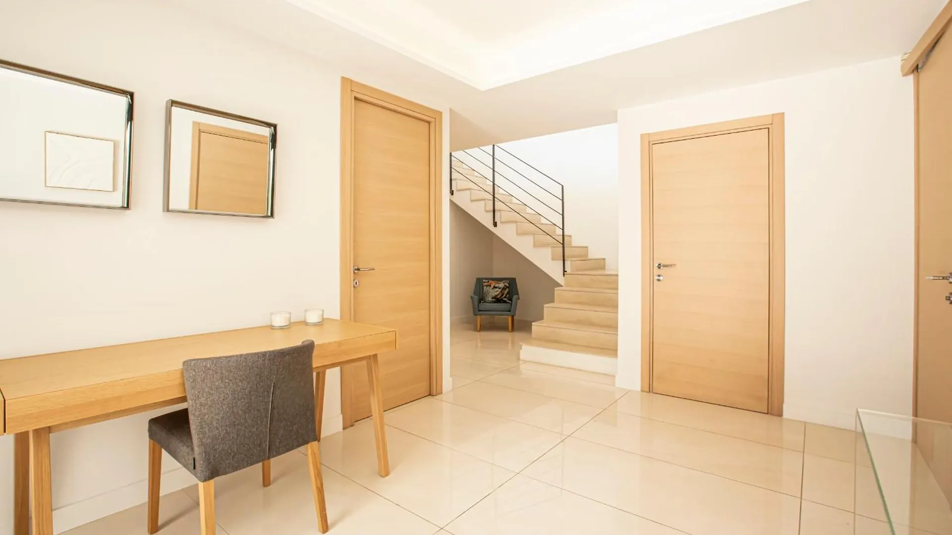 Ref 2152 - Le Cannet - Sea View Villa For Rent