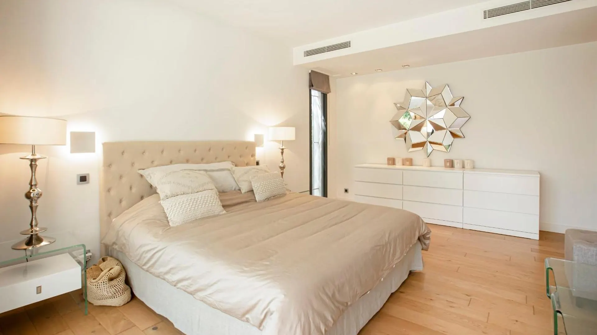 Ref 2152 - Le Cannet - Sea View Villa For Rent Frankrig